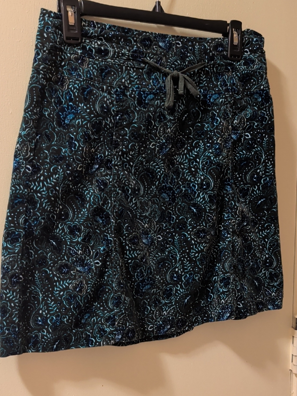 Sahalie Corduroy Black A-Line Skirt with Blue Floral Print